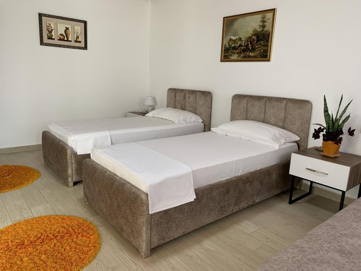 Olive House. Hotel Vlorë Eksteriør billede